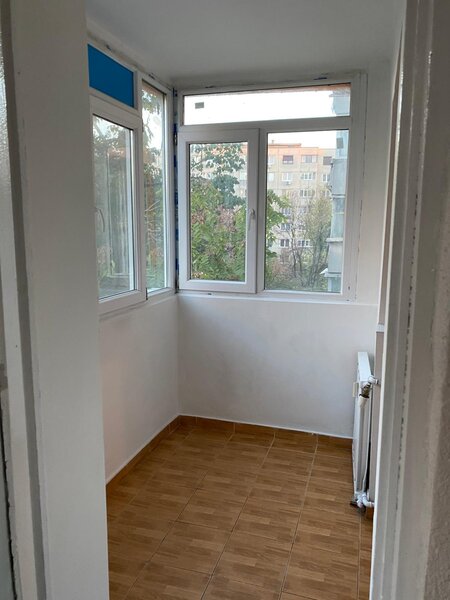 Obor, Colentina, Teiul Doamnei, Sectia 7 de Politie, semistradal